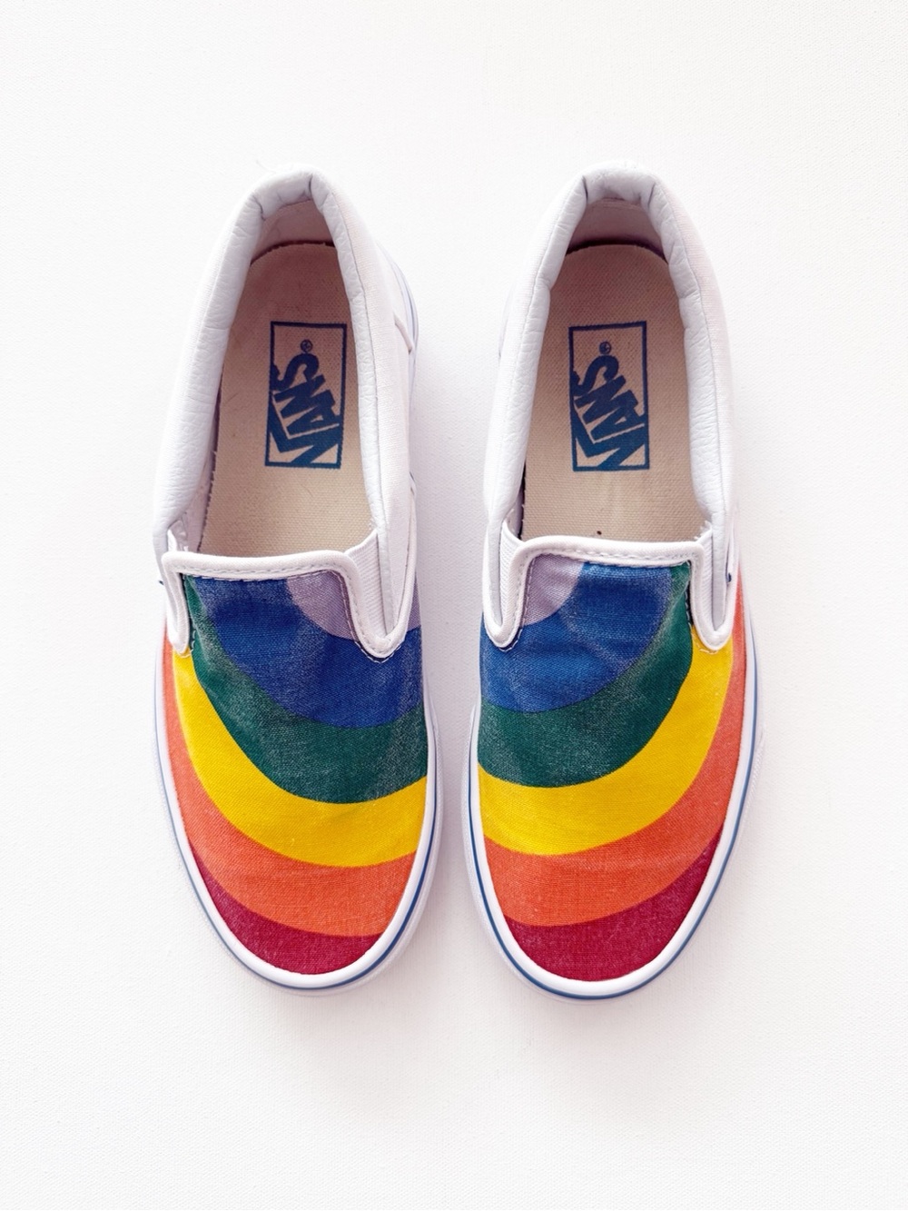 Vans Rainbow Slip-On Sneakers, Women’s 6.5, Perfect for PRIDE Next Month! 🌈🌈🌈